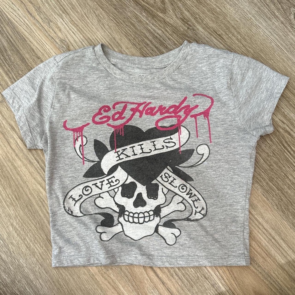 Women’s Ed Hardy Crop Shirt